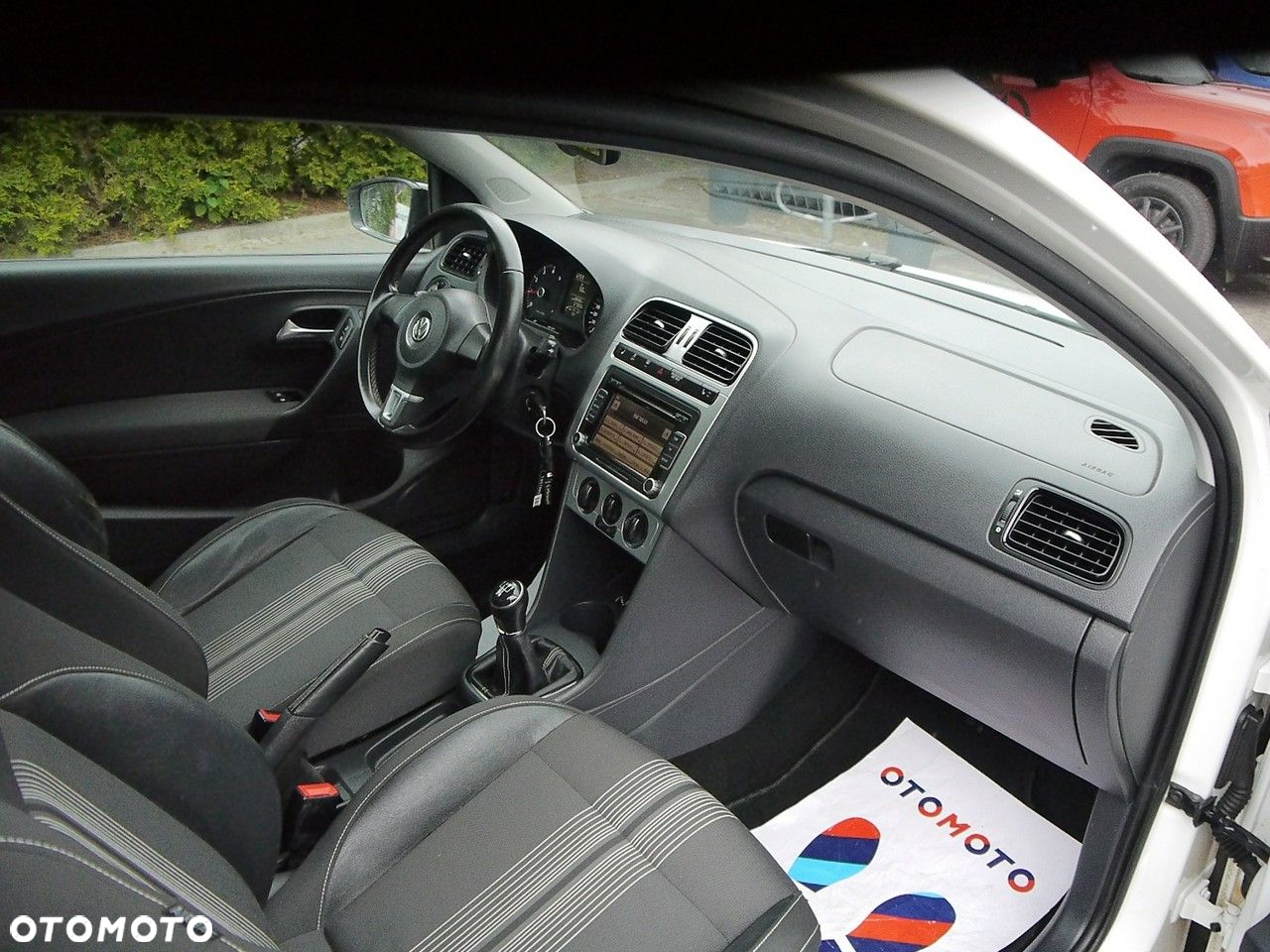 Volkswagen Polo 1.2 MATCH - 21
