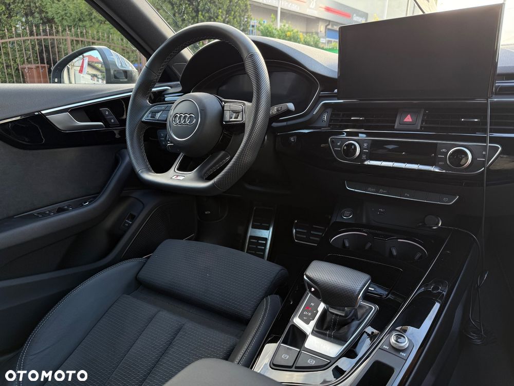 Audi A4 Limousine 35 TFSI mHEV S Line S tronic - 8