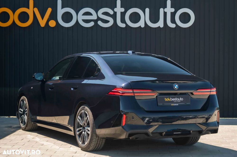 BMW Seria 5 520d xDrive Aut. - 39