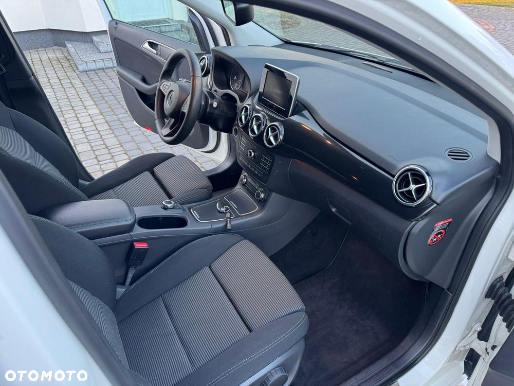 Mercedes-Benz Klasa B 220 d 7G-DCT Edition - 14