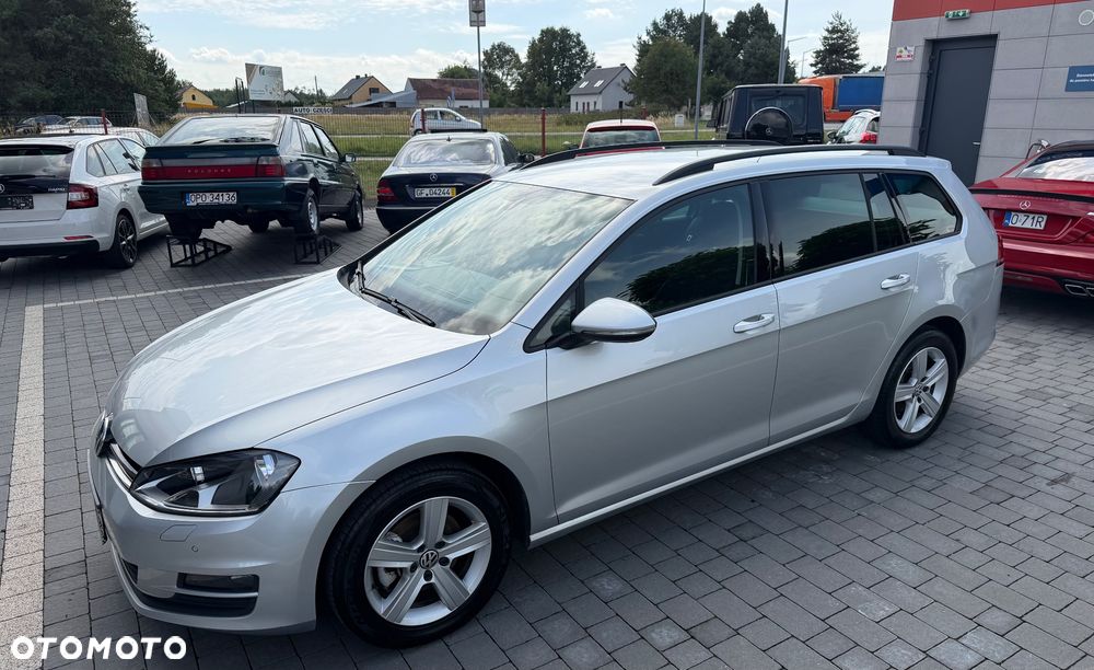 Volkswagen Golf - 4