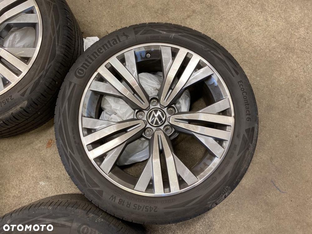 Koła, Alufelgi Kalamata 18 cali z oponami letnimi VW Alltrack 2023 - 1