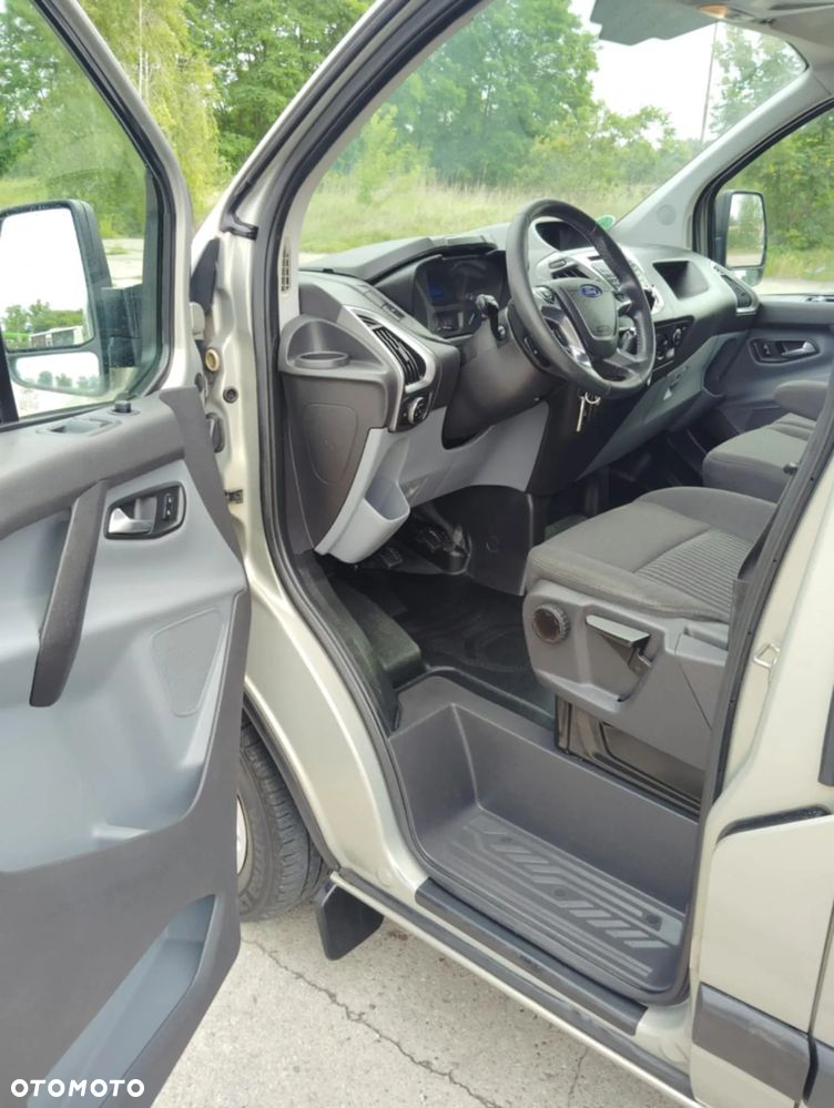 Ford Transit Custom - 10