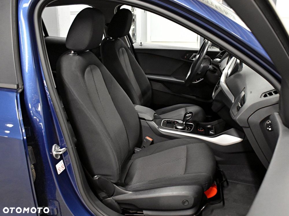 BMW Seria 1 - 12