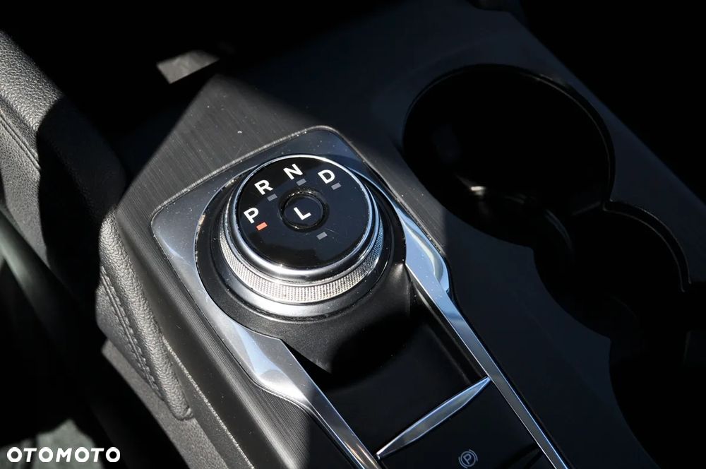 Ford Kuga - 27