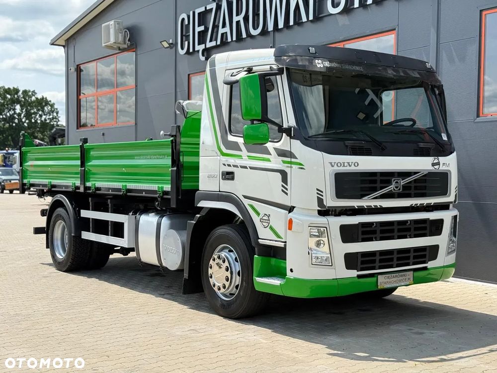 Volvo Volvo FM FL FE 18.260 // wywrotka 3-stronna NOWA ZABUDOWA !!// kipper // E5 // manual - 4