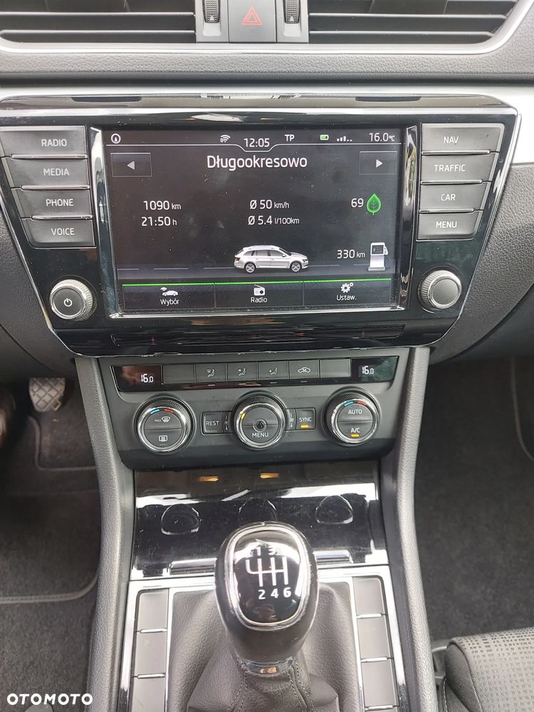 Skoda Superb 2.0 TDI Ambition - 13