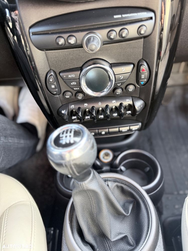 Mini Countryman Cooper D ALL4 - 8