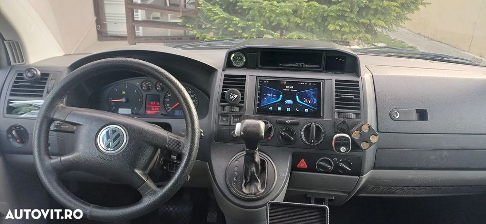 Volkswagen Transporter - 8