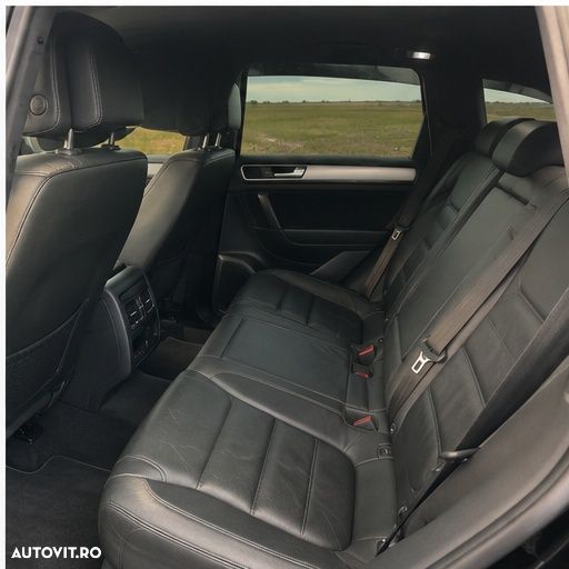 Volkswagen Touareg V6 TDI BMT Supreme Plus - 3