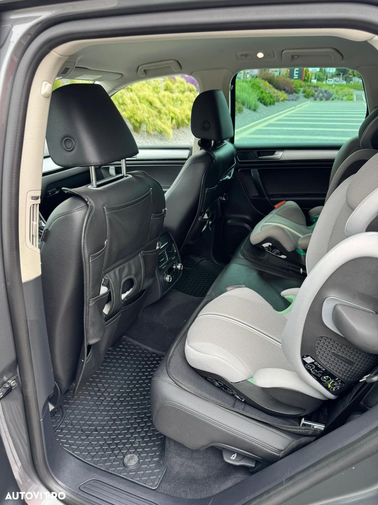 Volkswagen Touareg 3.0 V6 TDI BMT Terrain Tech - 11