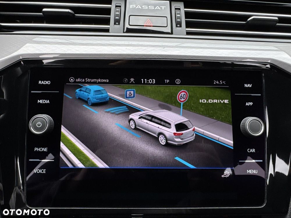 Volkswagen Passat Variant 2.0 TDI EVO Business DSG - 28