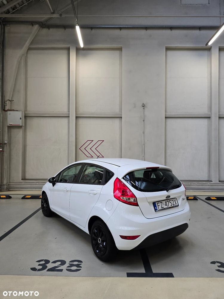 Ford Fiesta 1.25 Titanium - 25