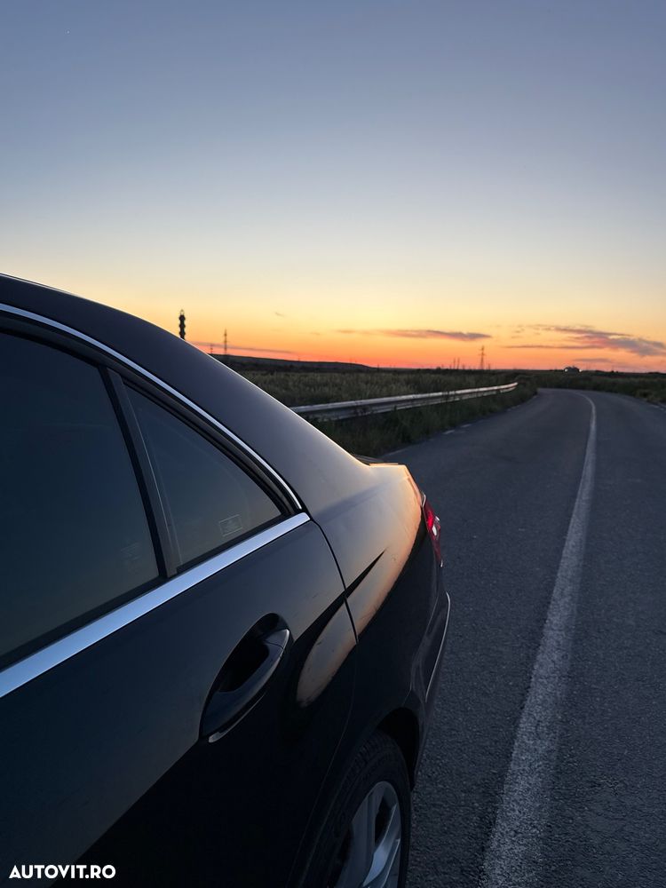 Mercedes-Benz E 220 CDI BlueEfficiency Aut. - 31