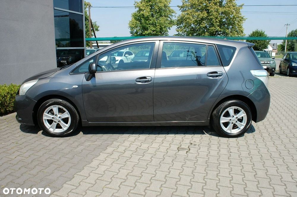 Toyota Verso - 15