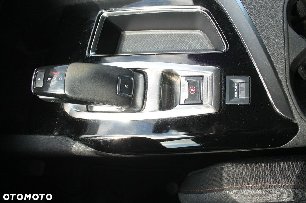 Peugeot 3008 - 32
