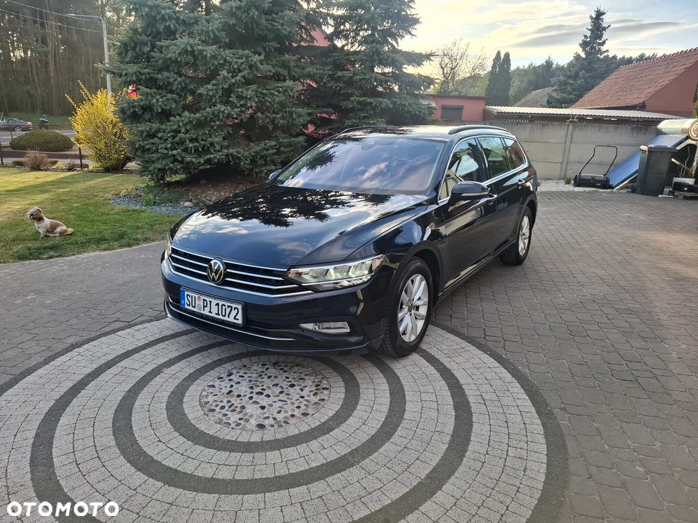 Volkswagen Passat 2.0 TDI SCR Elegance - 1