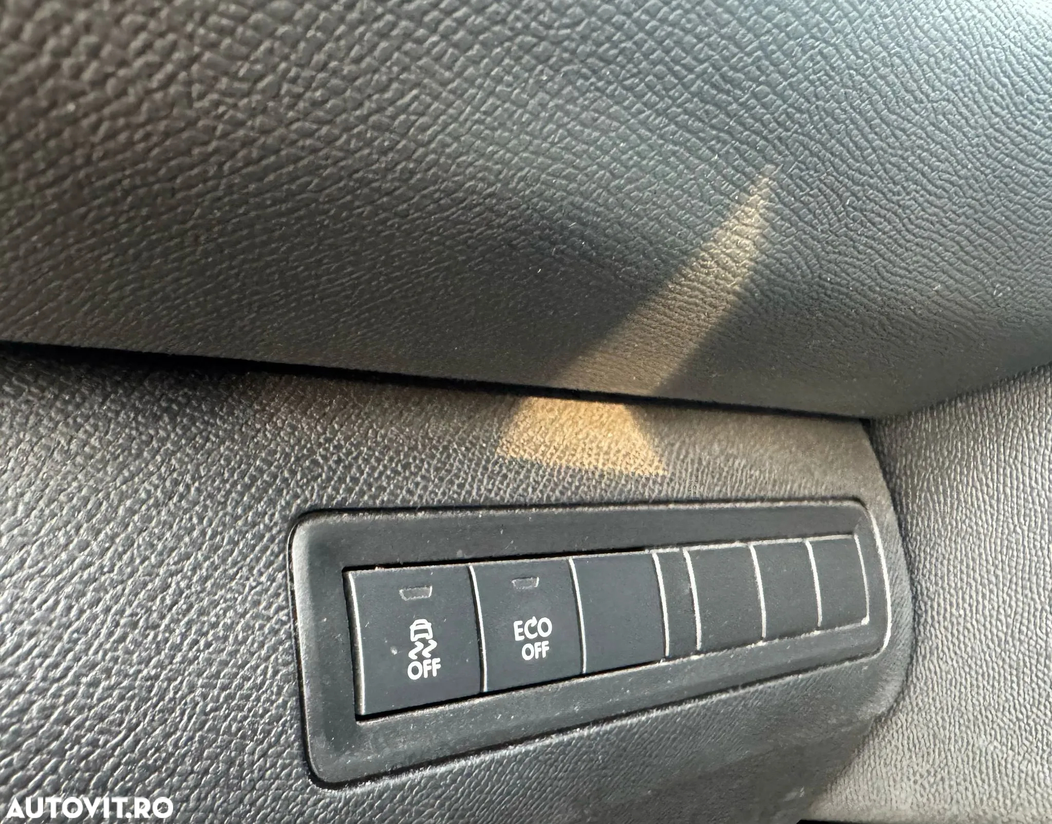 Peugeot 308 130 e-THP Stop & Start Allure - 13