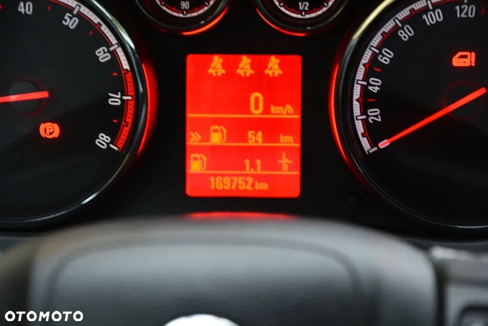 Opel Meriva 1.4 Innovation - 22