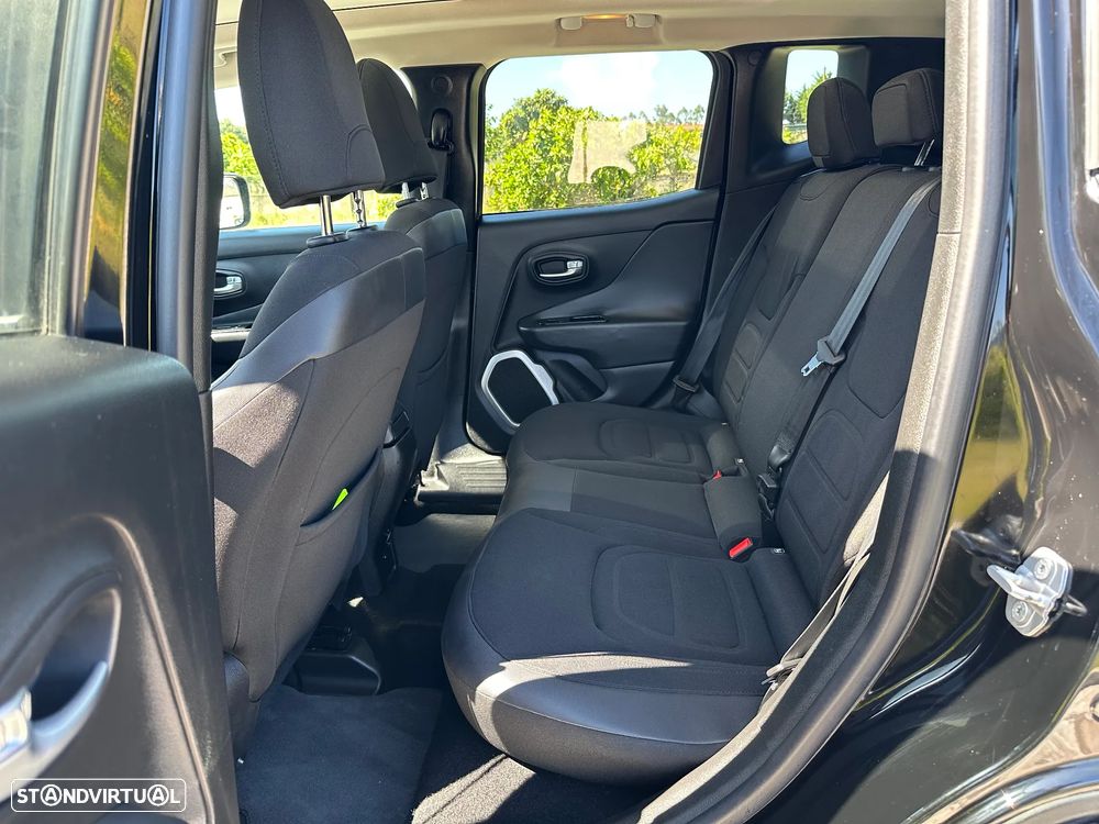 Jeep Renegade 1.6 MJD SkyEdition - 24