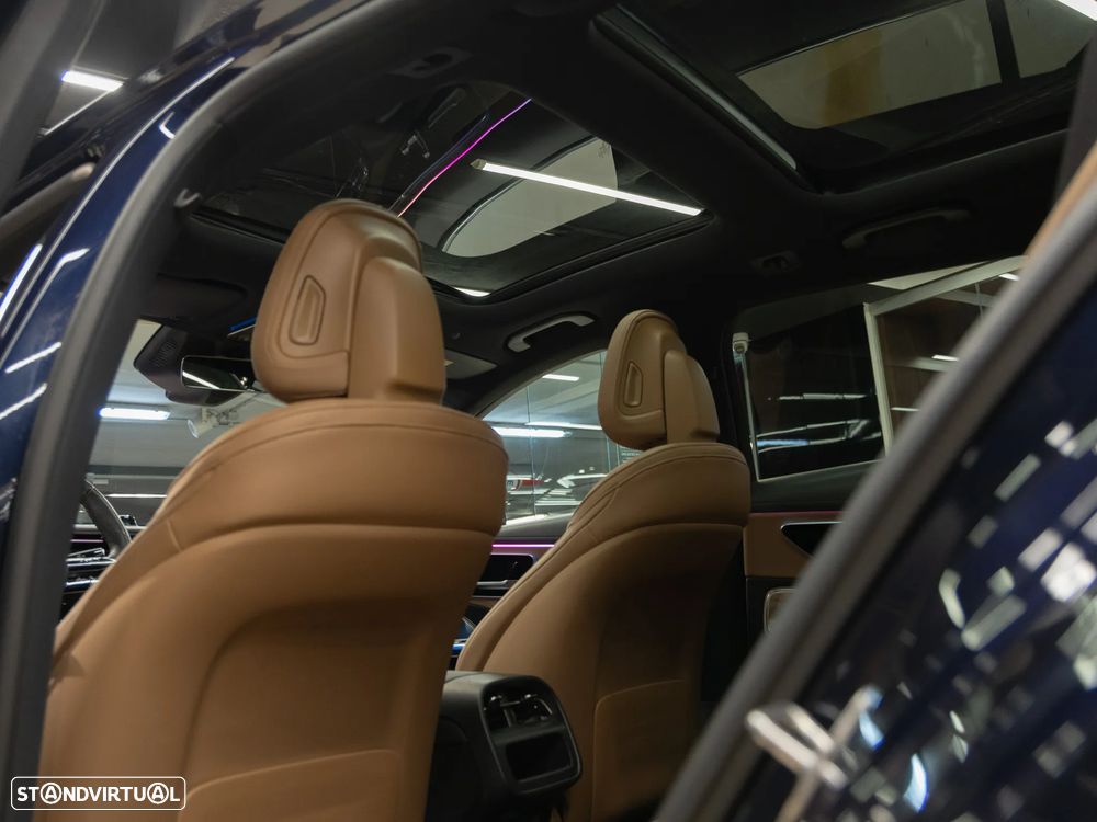 Mercedes-Benz E 300 e Station - 13
