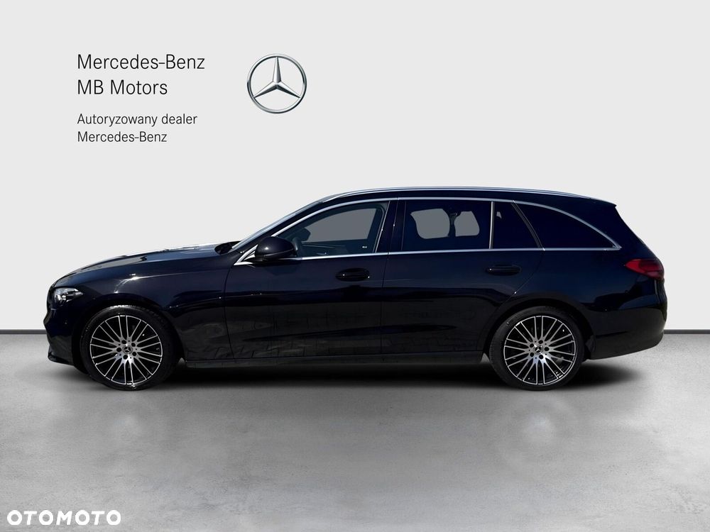Mercedes-Benz C-Class 2025 photo 5