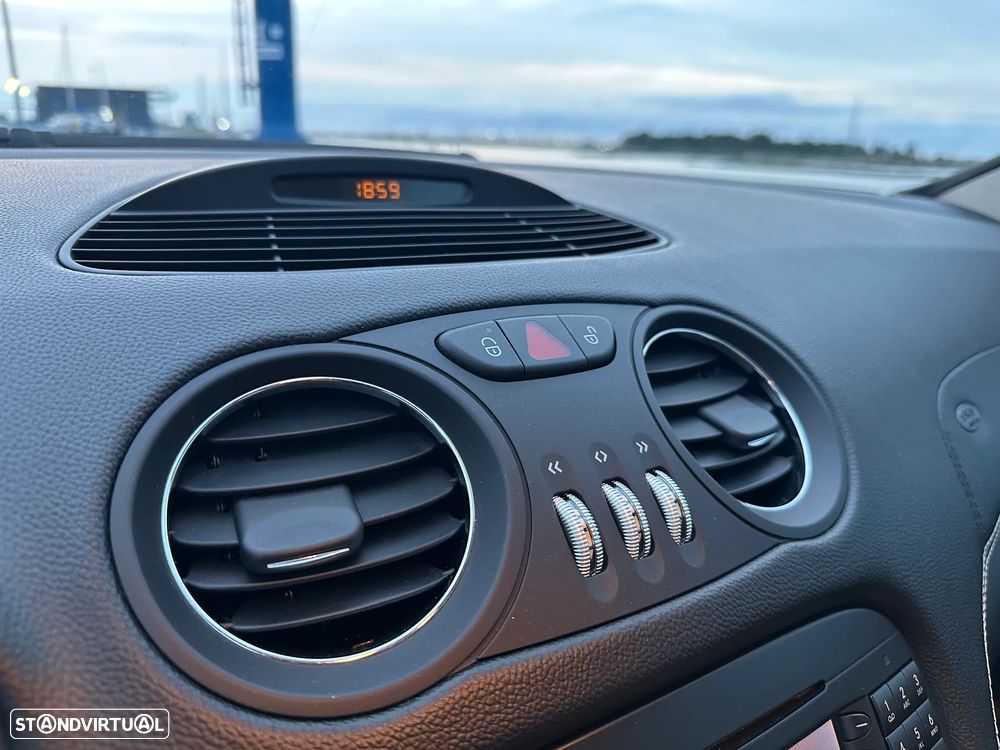 Mercedes-Benz SL 350 Edition 50 - 25