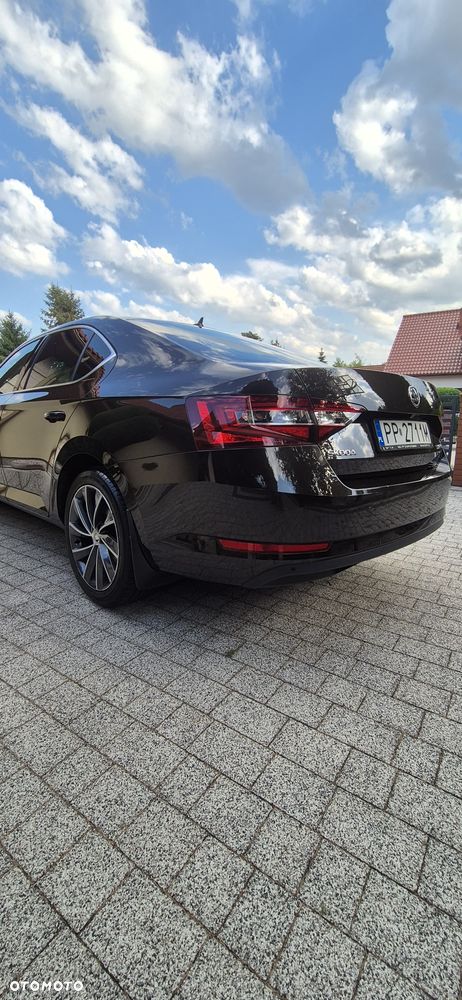 Skoda Superb 2.0 TDI L&K DSG - 3