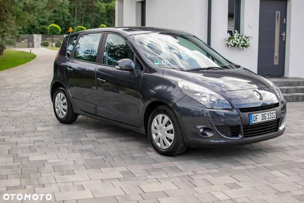 Renault Scenic - 13