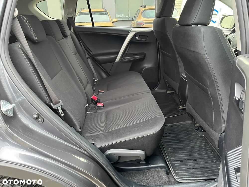 Toyota RAV4 2.0 D-4D Premium 4x2 - 11