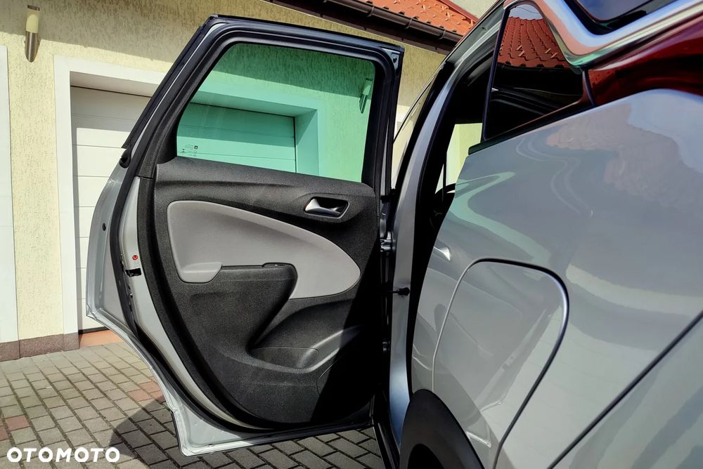 Opel Crossland X 1.2 T 120 Lat S&S - 32