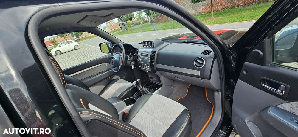 Ford Ranger Wildtrak - 8