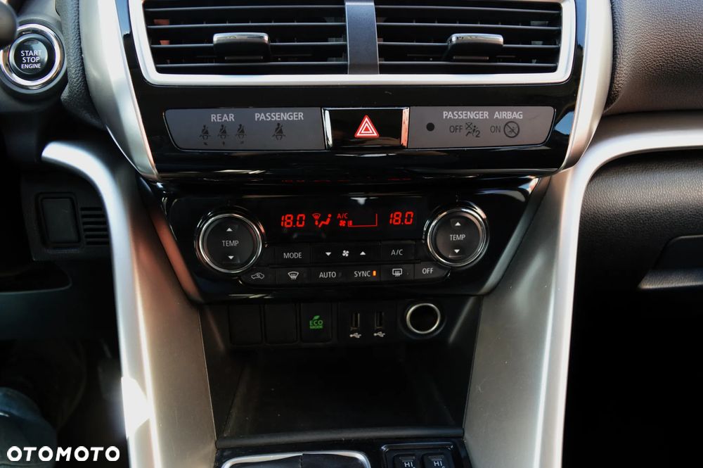 Mitsubishi Eclipse Cross 1.5 T Intense - 20