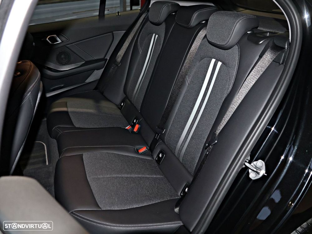 BMW 116 d Line Sport Auto - 34