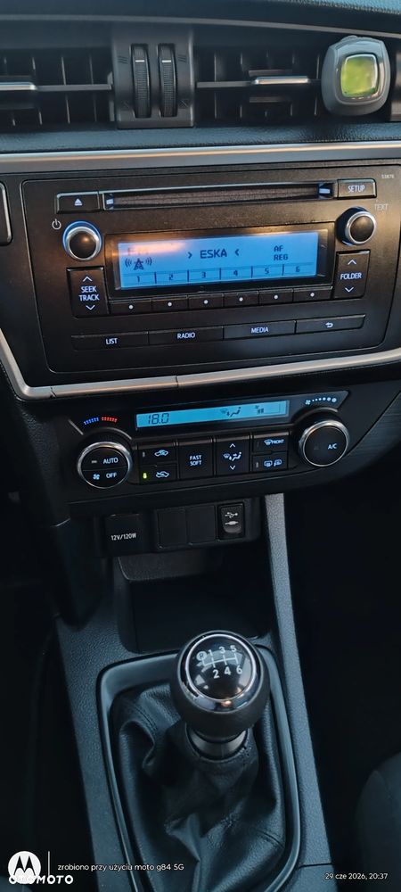 Toyota Auris 1.4 D-4D Active - 28