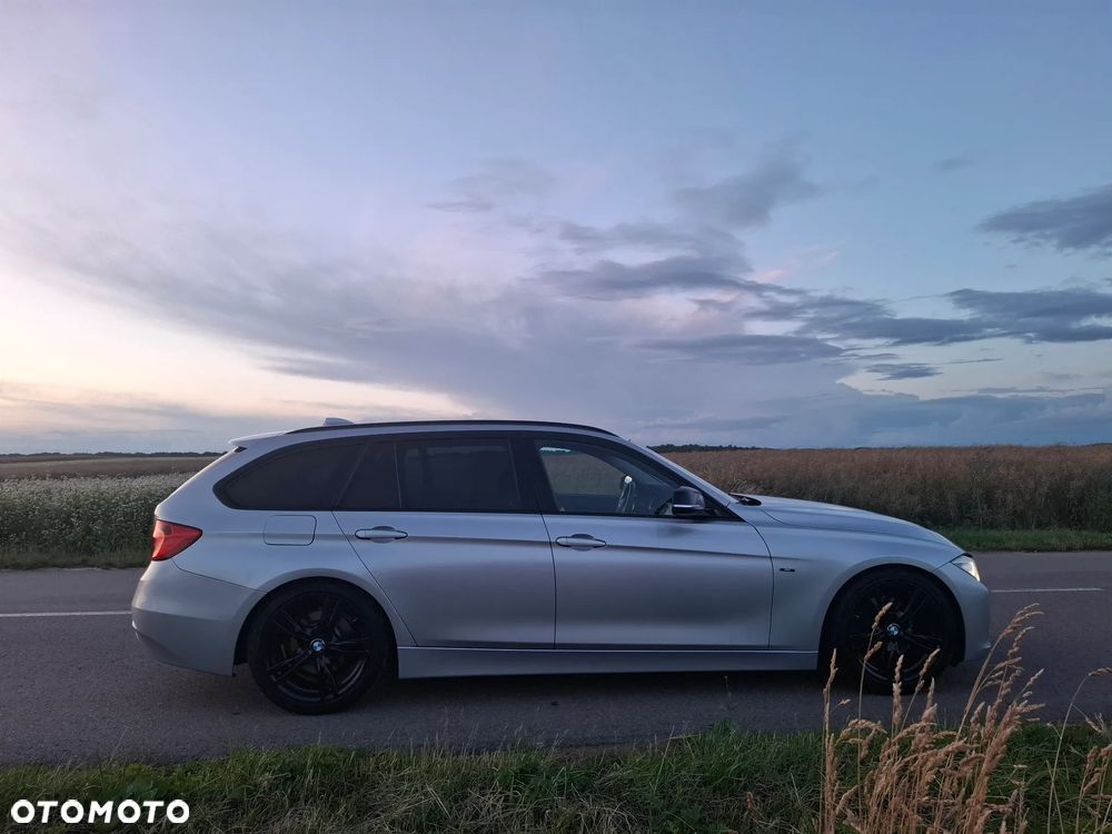 BMW Seria 3 320d Sport Line - 6