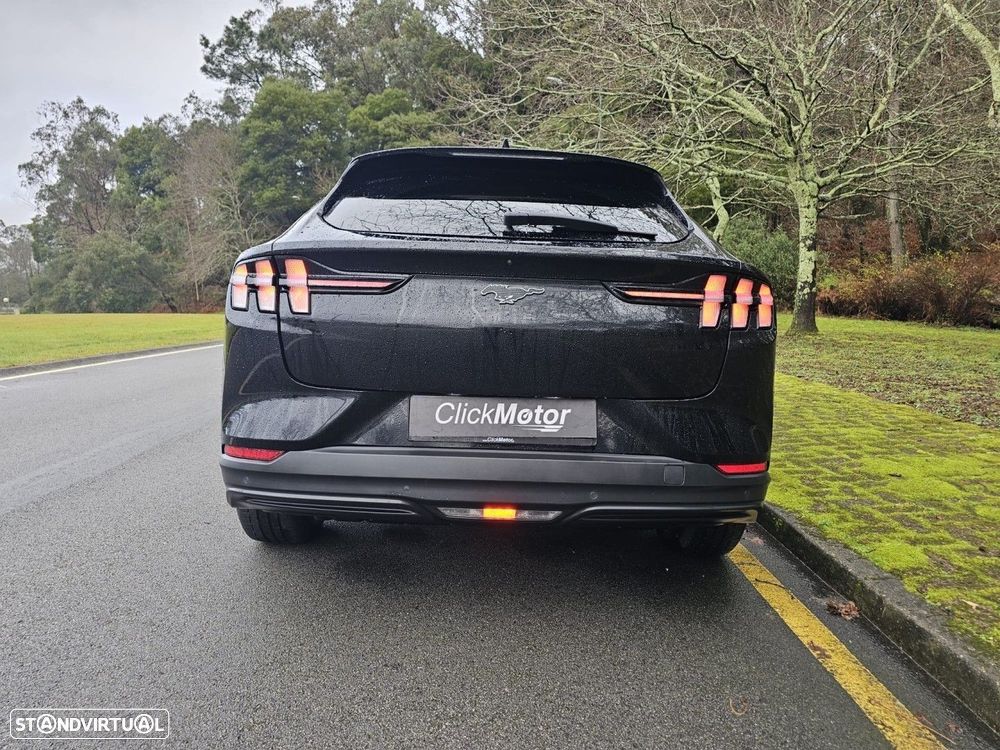 Ford Mustang Mach-E Standard - 33