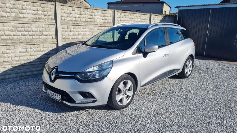 Renault Clio - 1