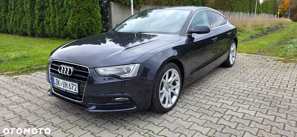 Audi A5 Coupé - 1