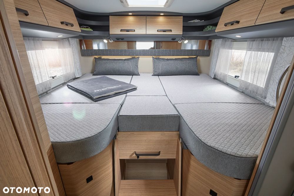 Carthago I 470 RB-LE "K" lightweight 3.5 t / Mercedes - 20