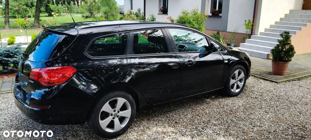 Opel Astra - 4