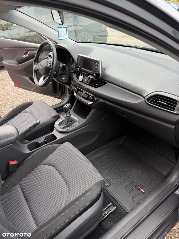 Hyundai i30 1.4 Classic - 7