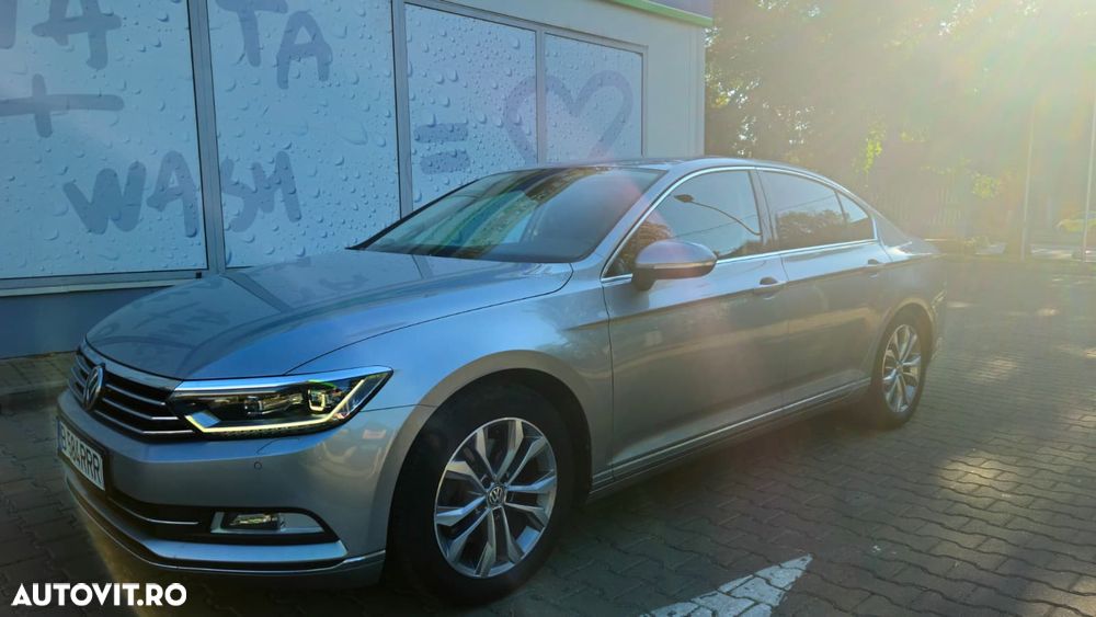 Volkswagen Passat 1.6 TDI SCR DSG - 3