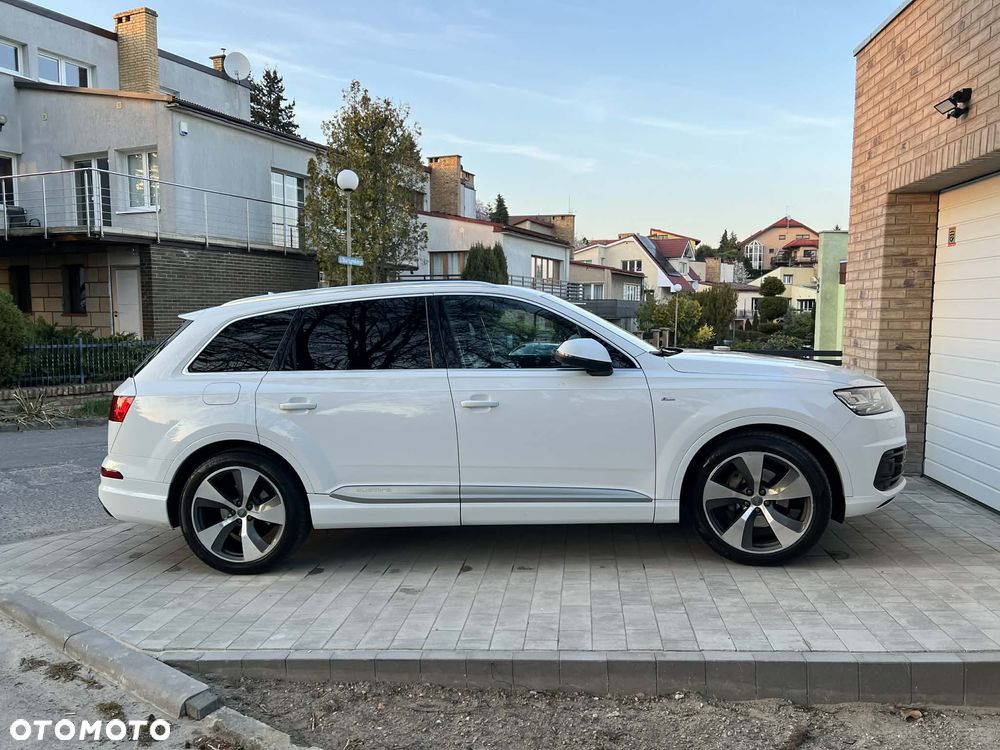 Audi Q7 - 9