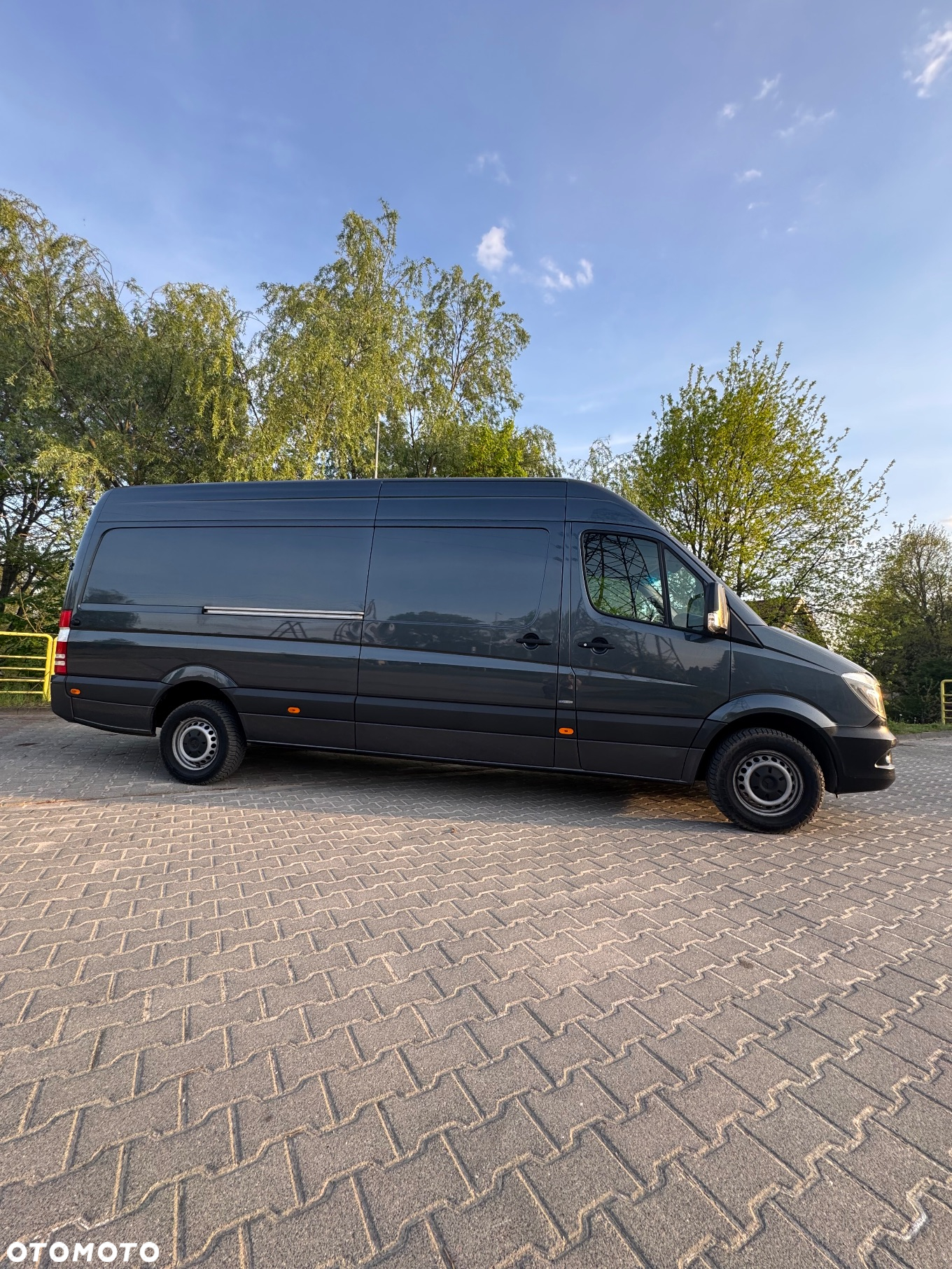 Mercedes-Benz Sprinter - 6