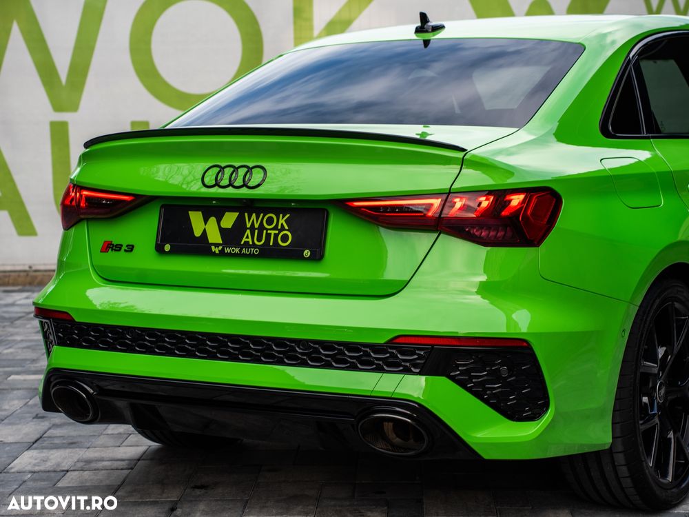 Audi RS3 TFSI quattro S tronic - 14