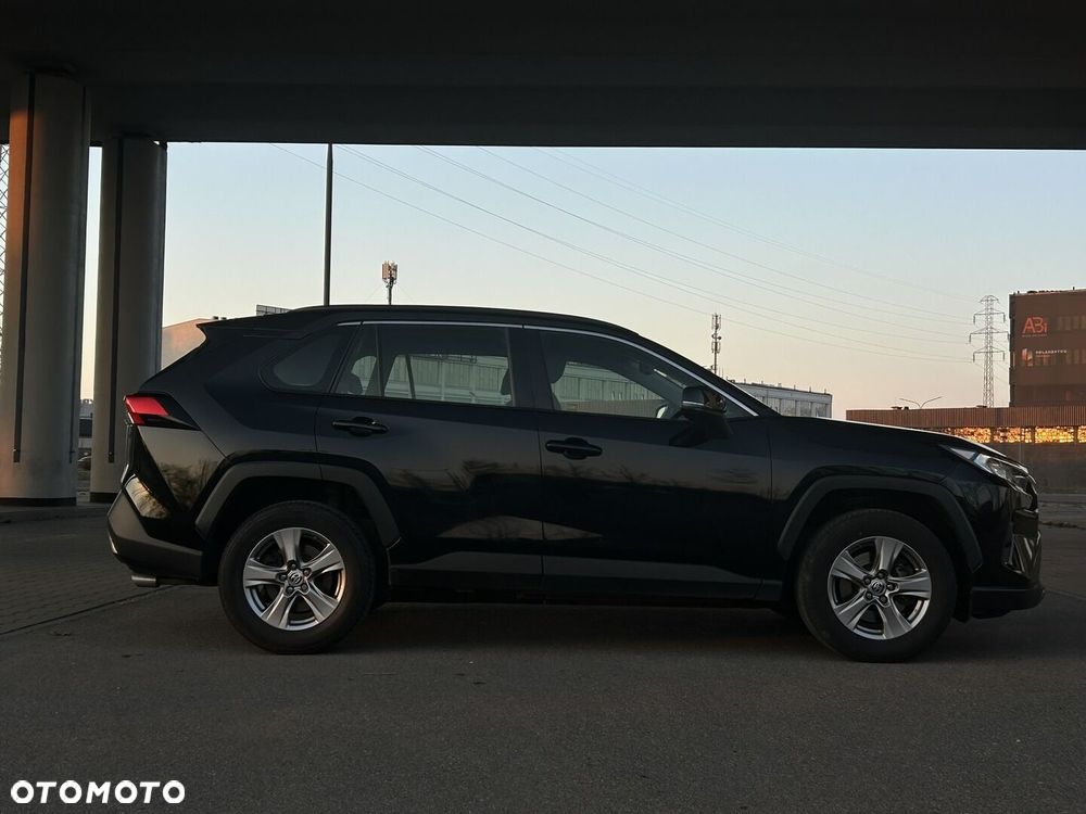 Toyota RAV4 - 9