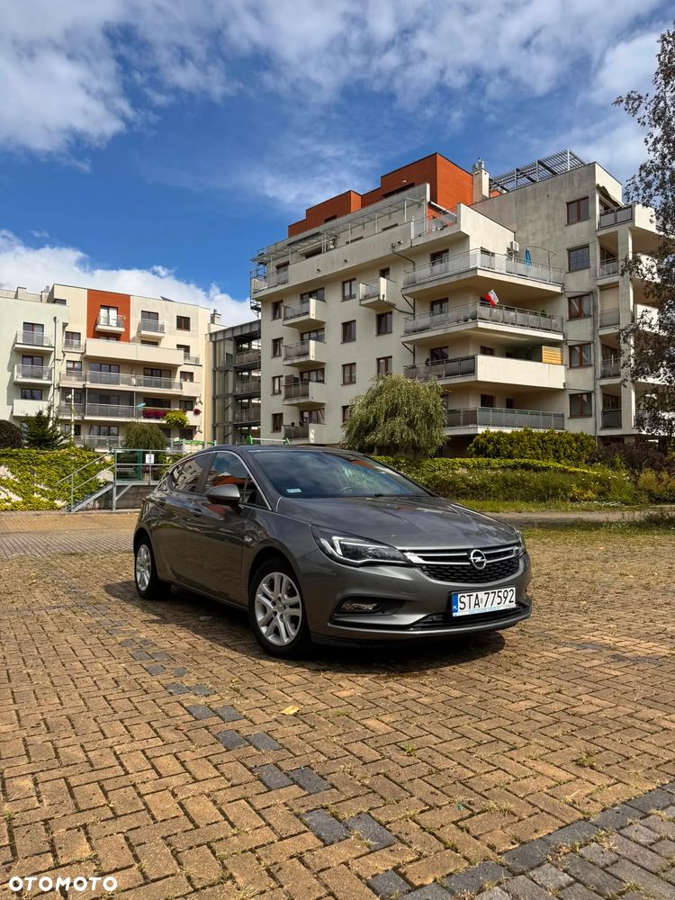 Opel Astra 1.4 T Elite - 11