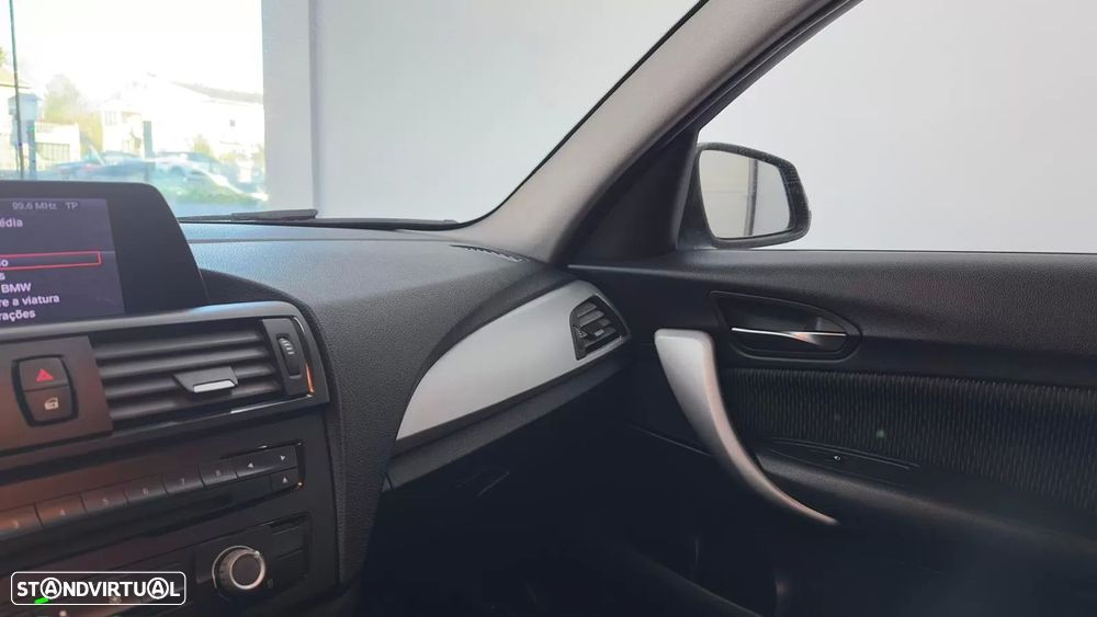 BMW 118 d Line Sport - 15