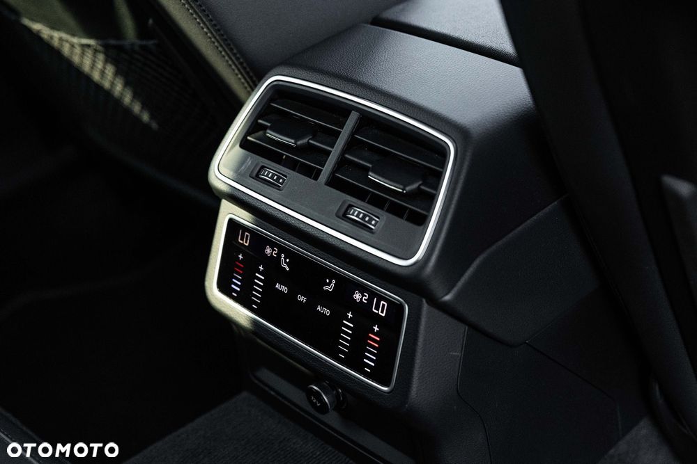 Audi A6 Avant 40 TDI quattro S tronic S line - 30